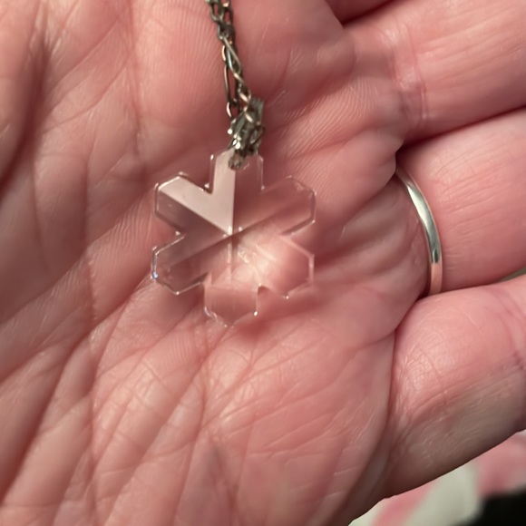 Necklaces - Picture 3 of 4